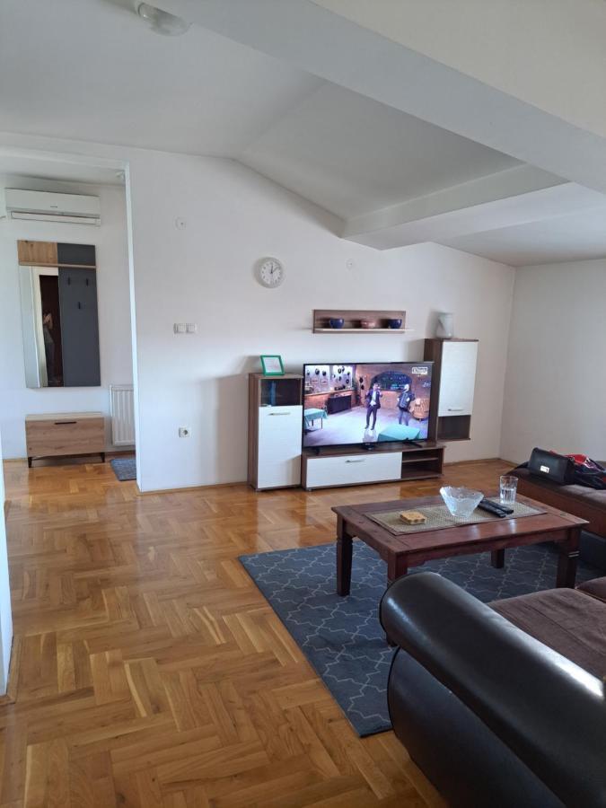 Apartman Zvezdica -Smederevo, Netflix ภายนอก รูปภาพ